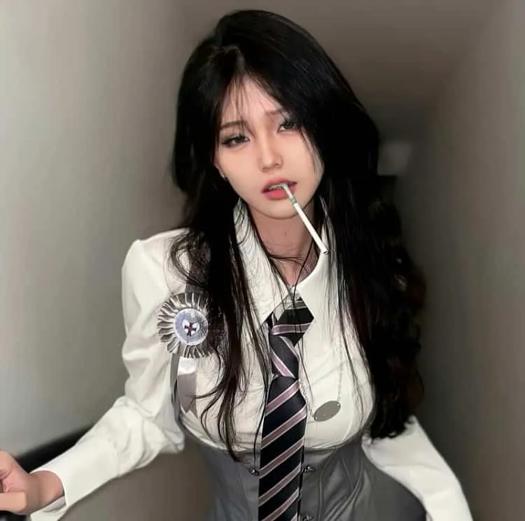 催泪励志晨间剧《一半，蓝色》永野芽郁：左耳失聪的少女与天才发明家的跨越半生羁绊