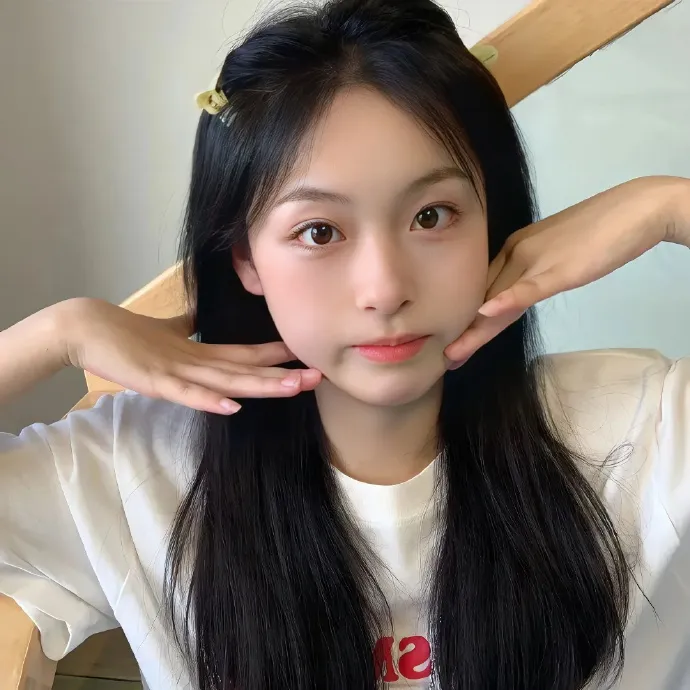 【压抑悬疑】《鬼水怪谈》中田秀夫高清在线：水箱里到底藏着什么？日式氛围恐怖的极致体现